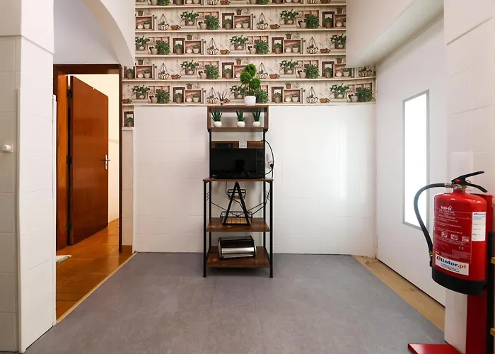 Dina House Quinzico
