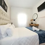 Dina House Quinzico