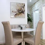 펜션 Dina House Quinzico