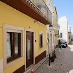 펜션 Dina House Quinzico 나자레