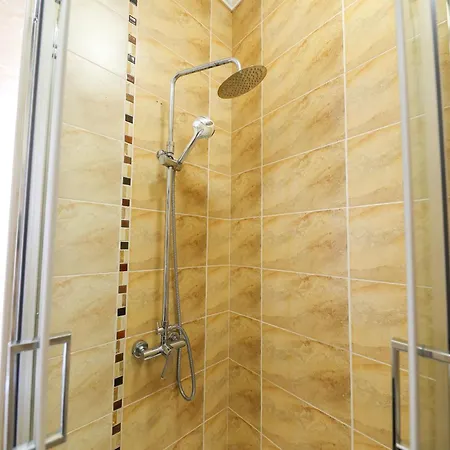 Dina House Quinzico 度假居 *