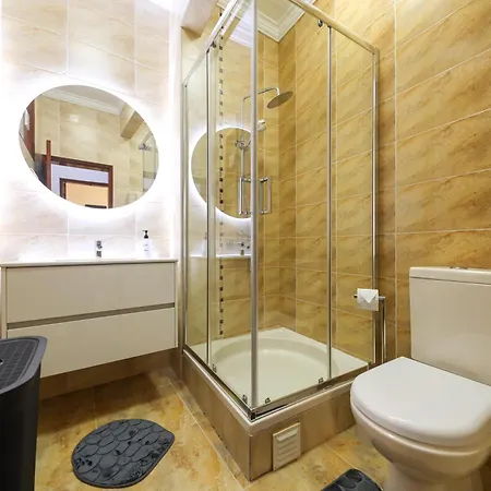 Dina House Quinzico بيت للعطل