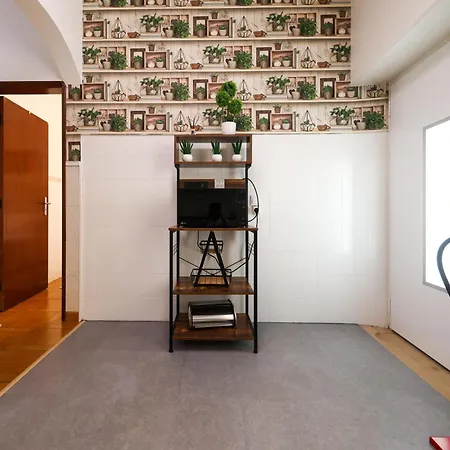 Dina House Quinzico