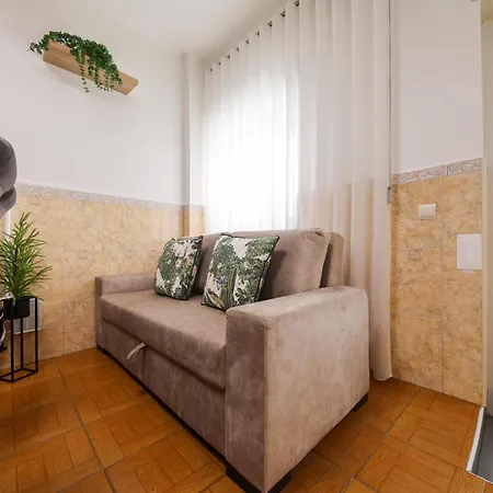 Dina House Quinzico 度假居 纳扎雷