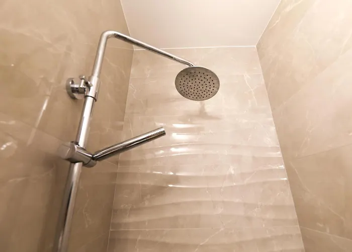 Dina House Quinzico بيت للعطل نازاريه