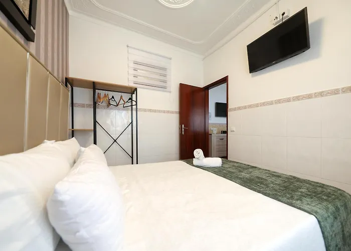 Dina House Quinzico نازاريه