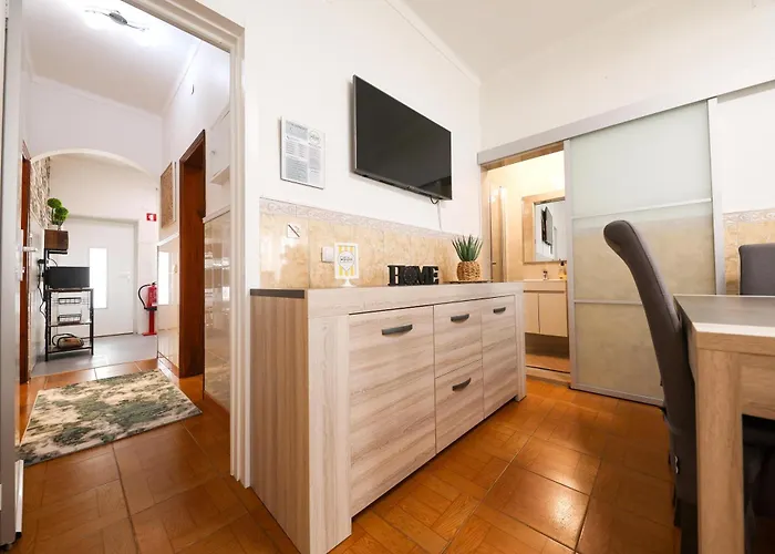 بيت للعطل Dina House Quinzico *